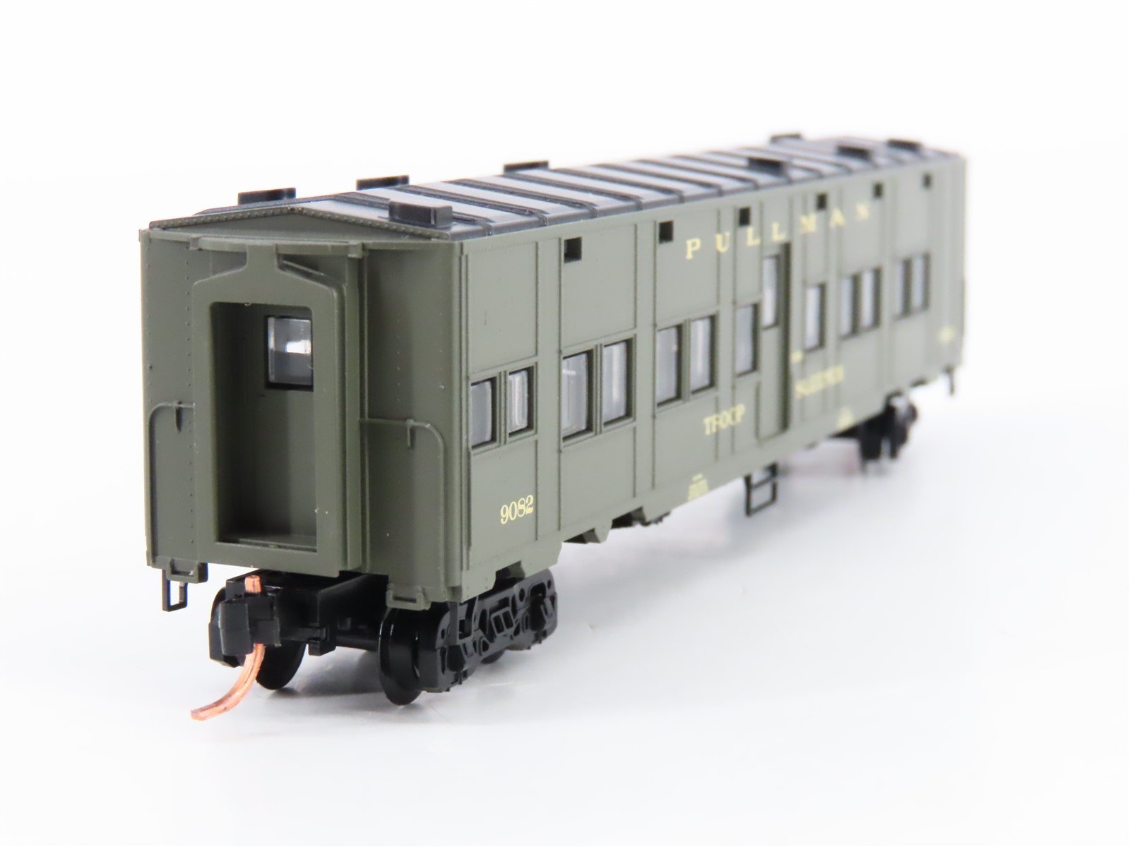 N Micro-Trains MTL 116010.4 US Office of Defense Troop Sleeper Passenger #9082