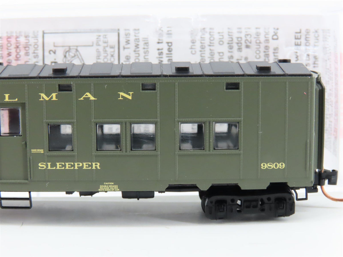 N Scale Micro-Trains MTL 11650011 US Army 50&#39; Troop Sleeper Passenger Car #9809