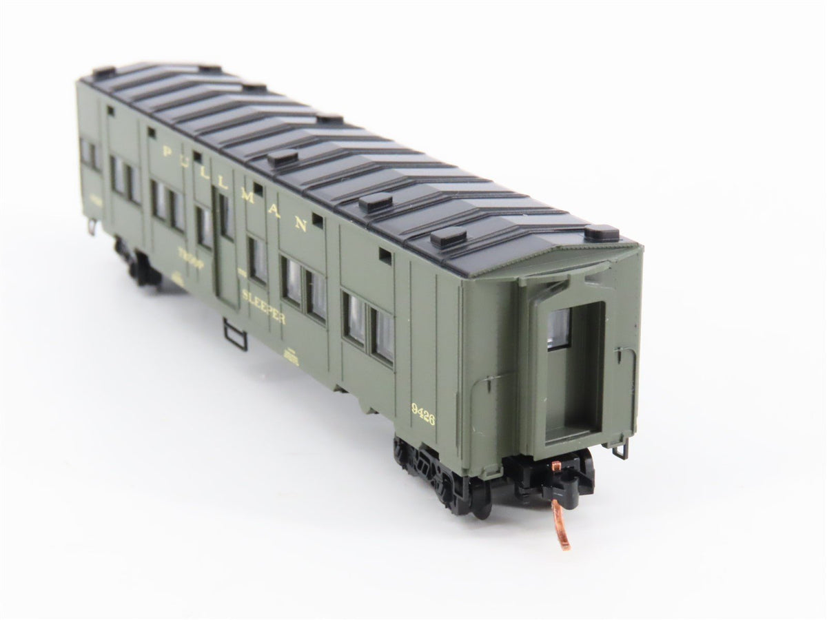 N Micro-Trains MTL 116010.3 US Office of Defense Troop Sleeper Passenger #9426