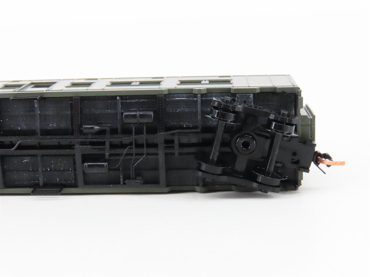 N Micro-Trains MTL 116010.2 US Office of Defense Troop Sleeper Passenger #9153