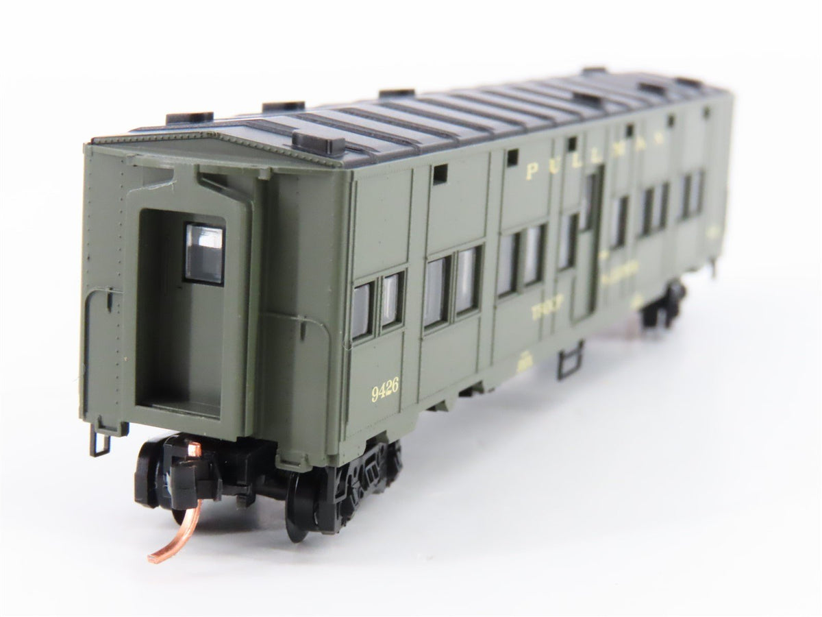 N Micro-Trains MTL 116010.3 US Office of Defense Troop Sleeper Passenger #9426