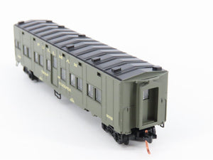 N Micro-Trains MTL 116010.4 US Office of Defense Troop Sleeper Passenger #9082