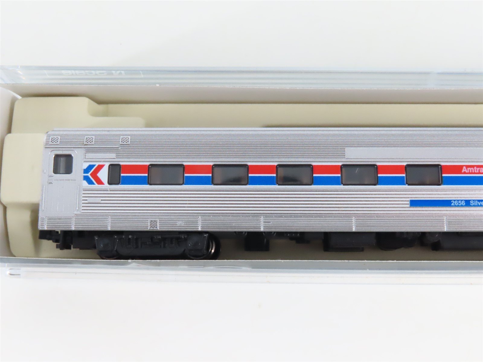 N Scale KATO 106-3522 Amtrak Phase I Passenger 4-Car Set