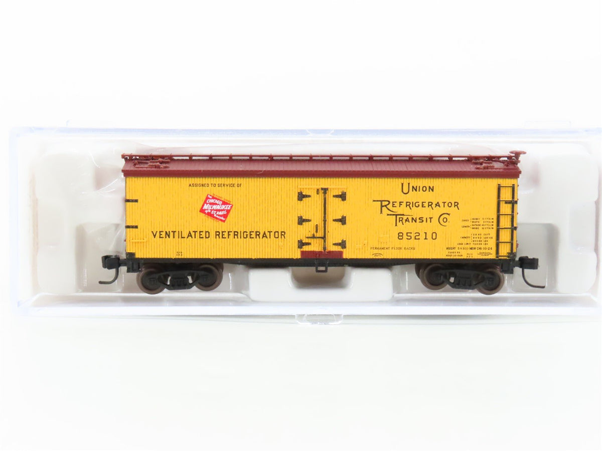N Scale Atlas 41458 URTC Milwaukee Road 40&#39; Woodside Reefer #85210
