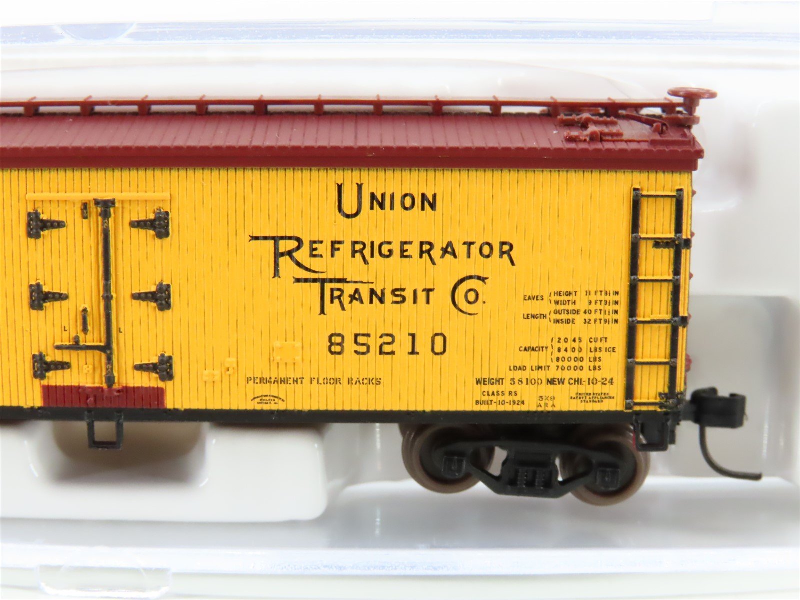 N Scale Atlas 41458 URTC Milwaukee Road 40' Woodside Reefer #85210