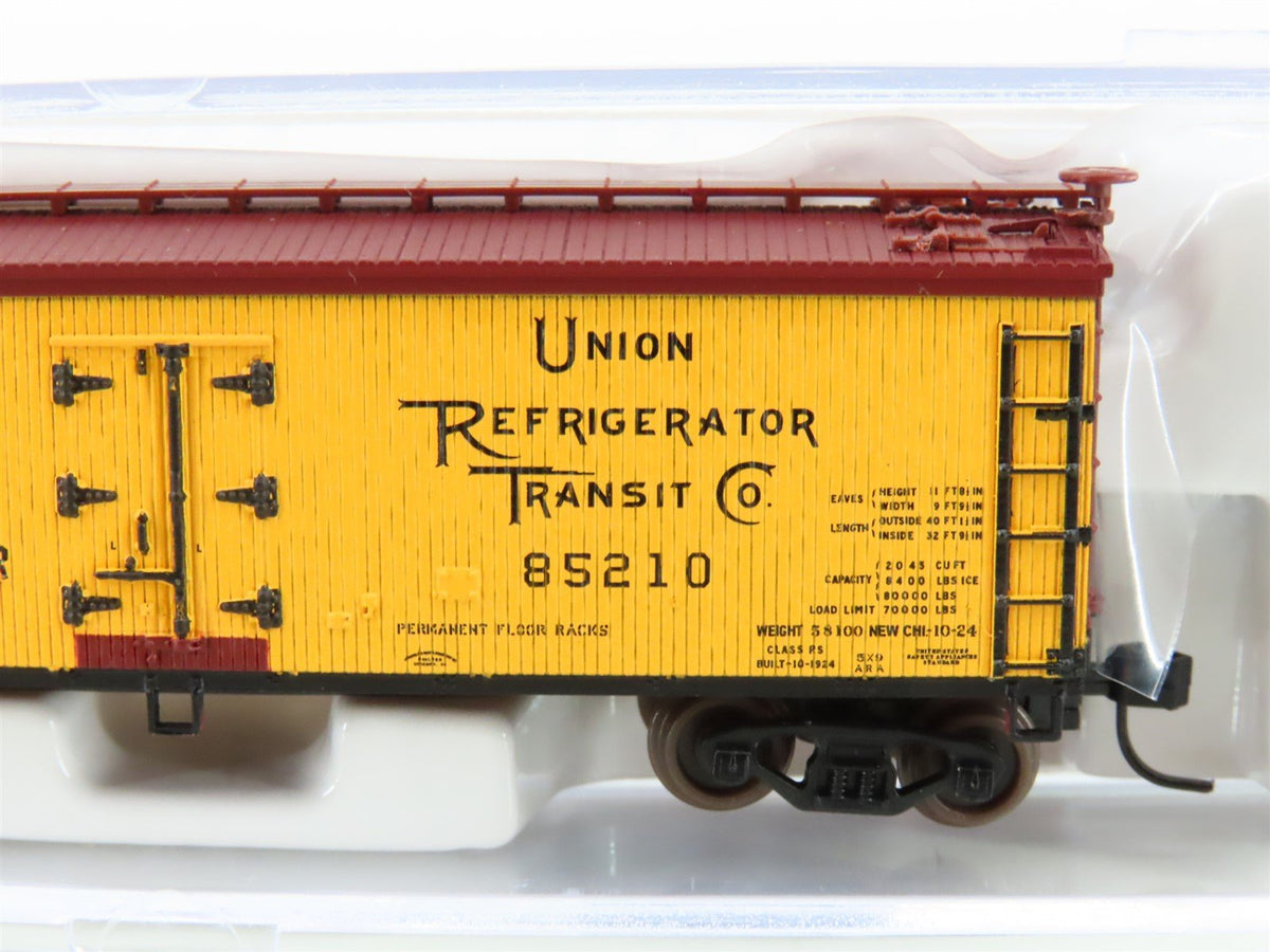 N Scale Atlas 41458 URTC Milwaukee Road 40&#39; Woodside Reefer #85210