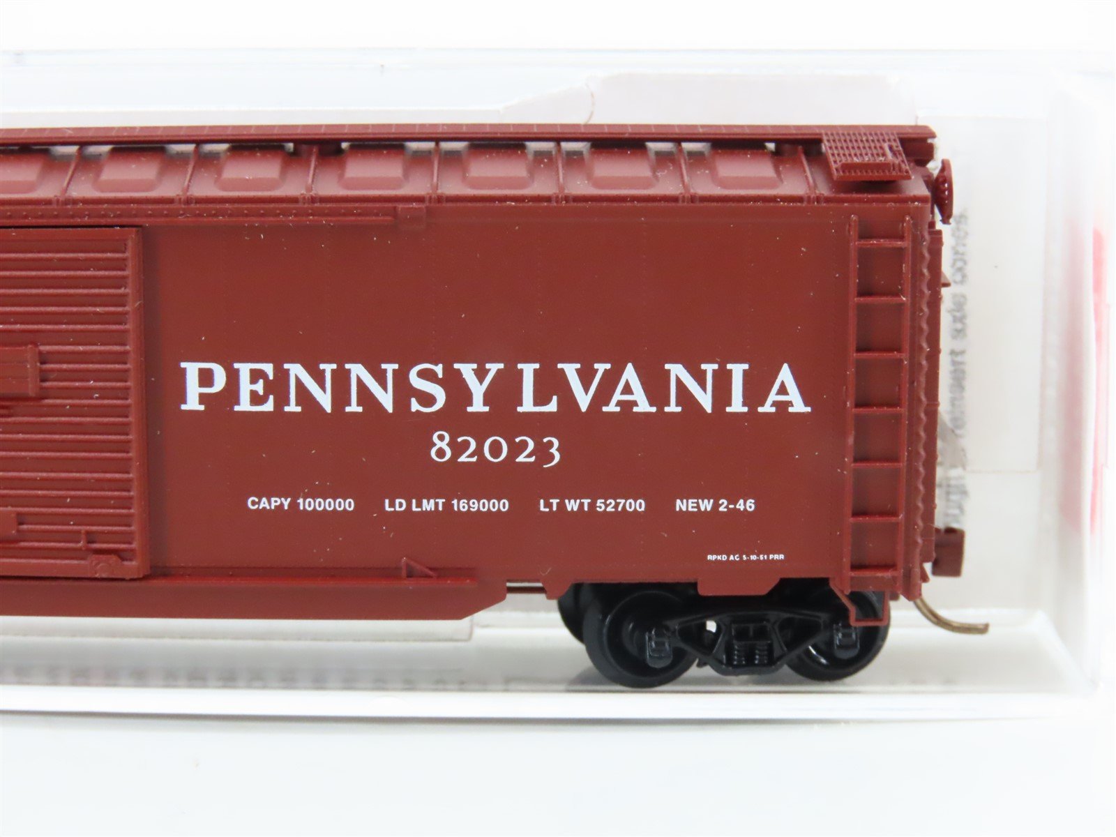 N Scale Micro-Trains MTL 79010 PRR Pennsylvania Double Door 50' Box Car #82023