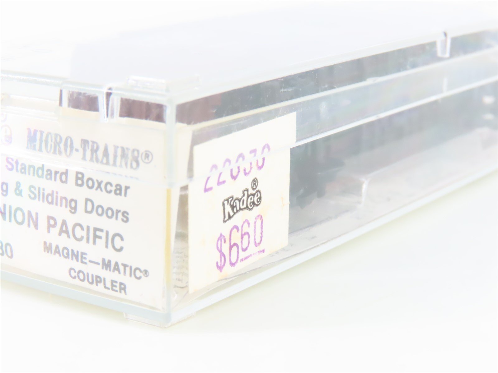N Scale Kadee Micro-Trains MTL 22030 UP Union Pacific 40' Box Car #110022