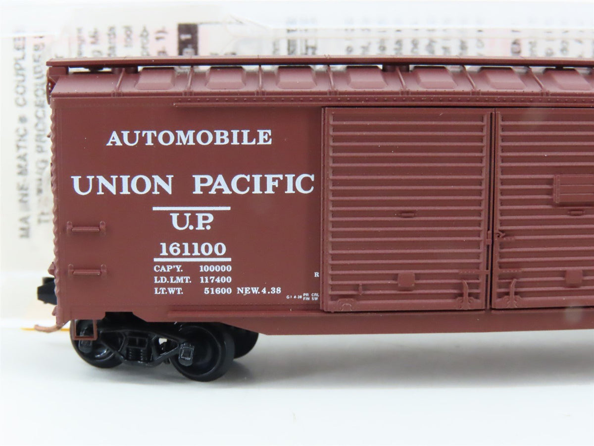 N Scale Micro-Trains MTL 78030 UP Road of the Streamliners 50&#39; Box Car #161100