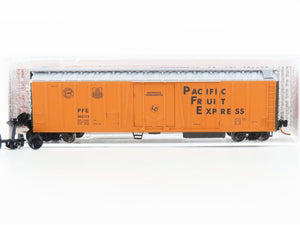 N Micro-Trains MTL 70010 PFE Pacific Fruit Express Mechanical Reefer #302113
