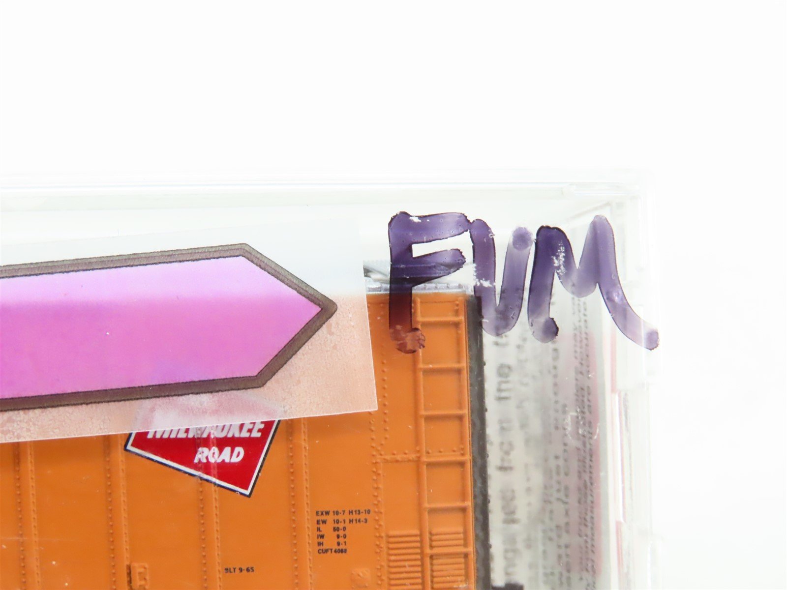 N Scale Micro-Trains MTL 70040 MILW Milwaukee Road Mechanical Reefer #9798