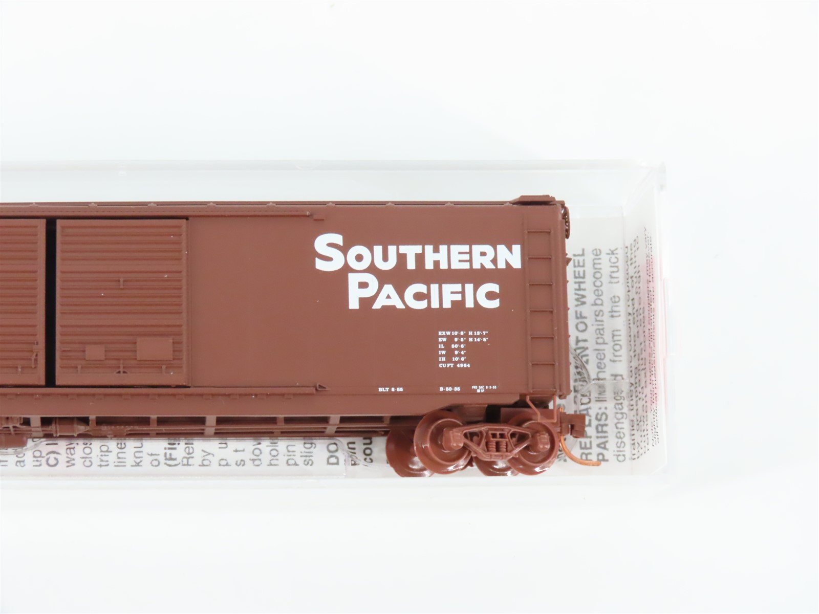 N Scale Micro-Trains MTL 34320 SP Southern Pacific Railroad 50' Box Car #211206