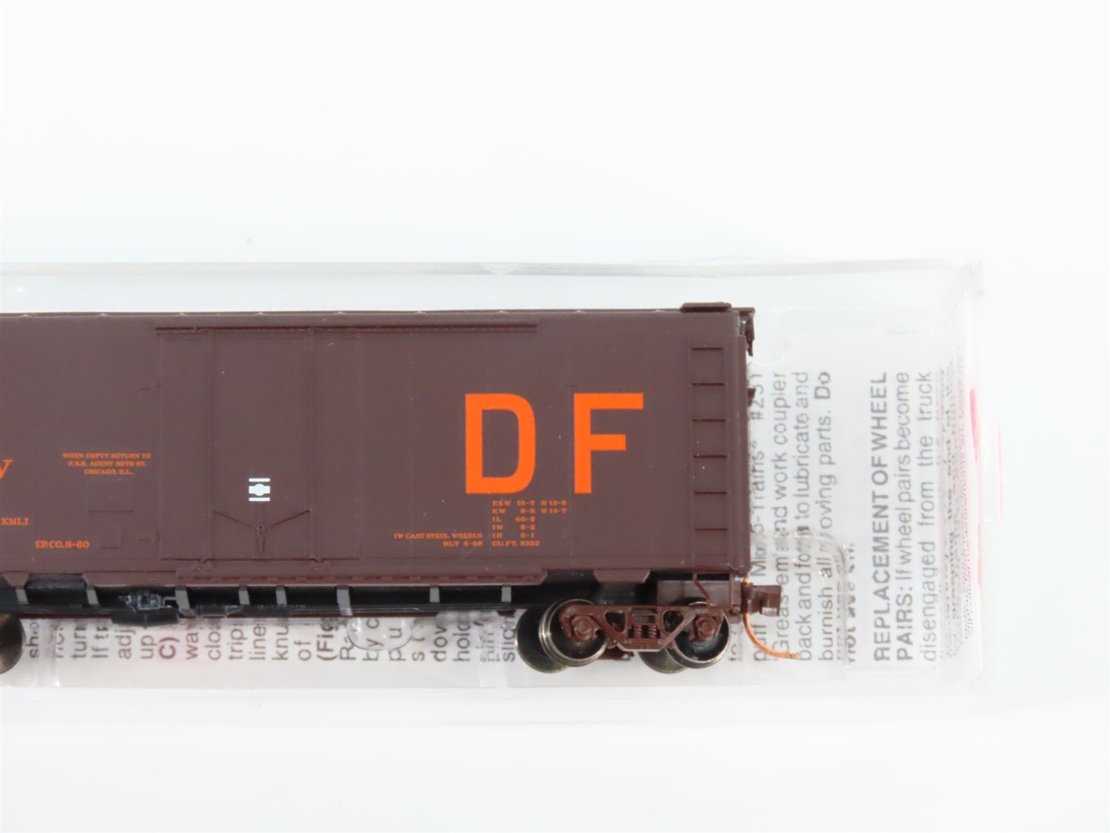 N Micro-Trains MTL 21430 CGW Chicago Great Western 40' Plug Door Box Car #382