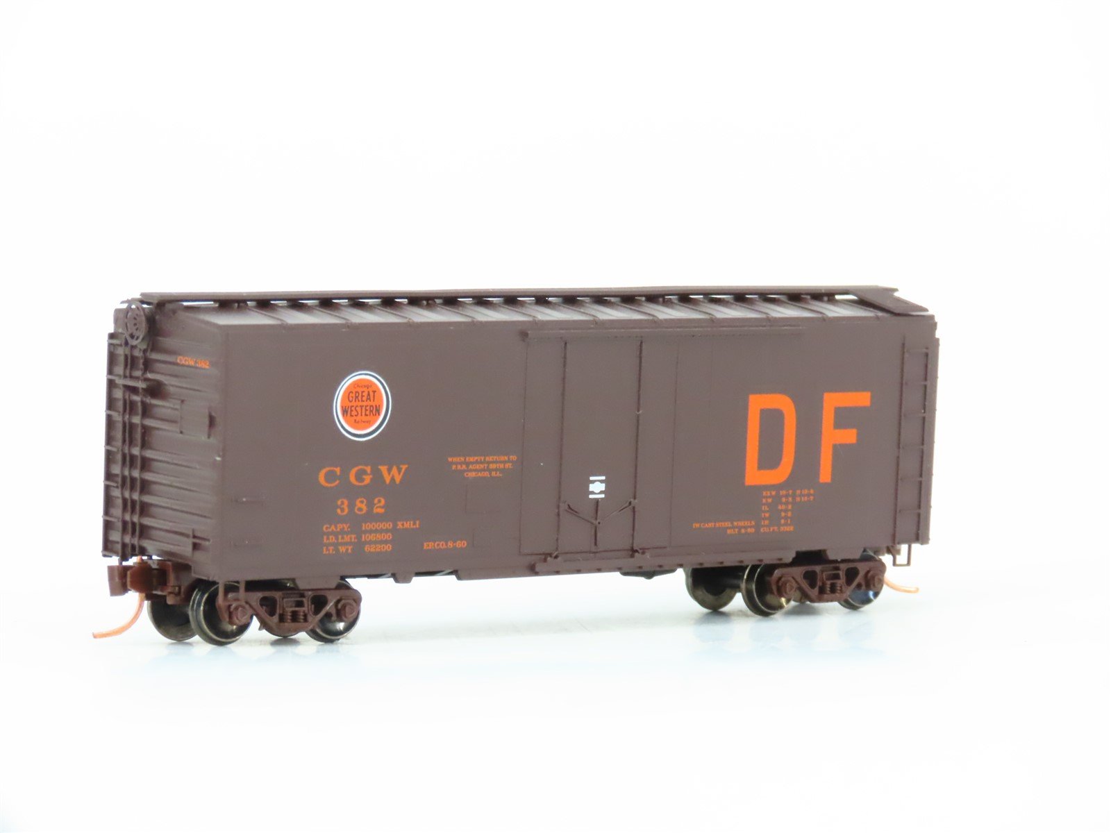 N Micro-Trains MTL 21430 CGW Chicago Great Western 40' Plug Door Box Car #382