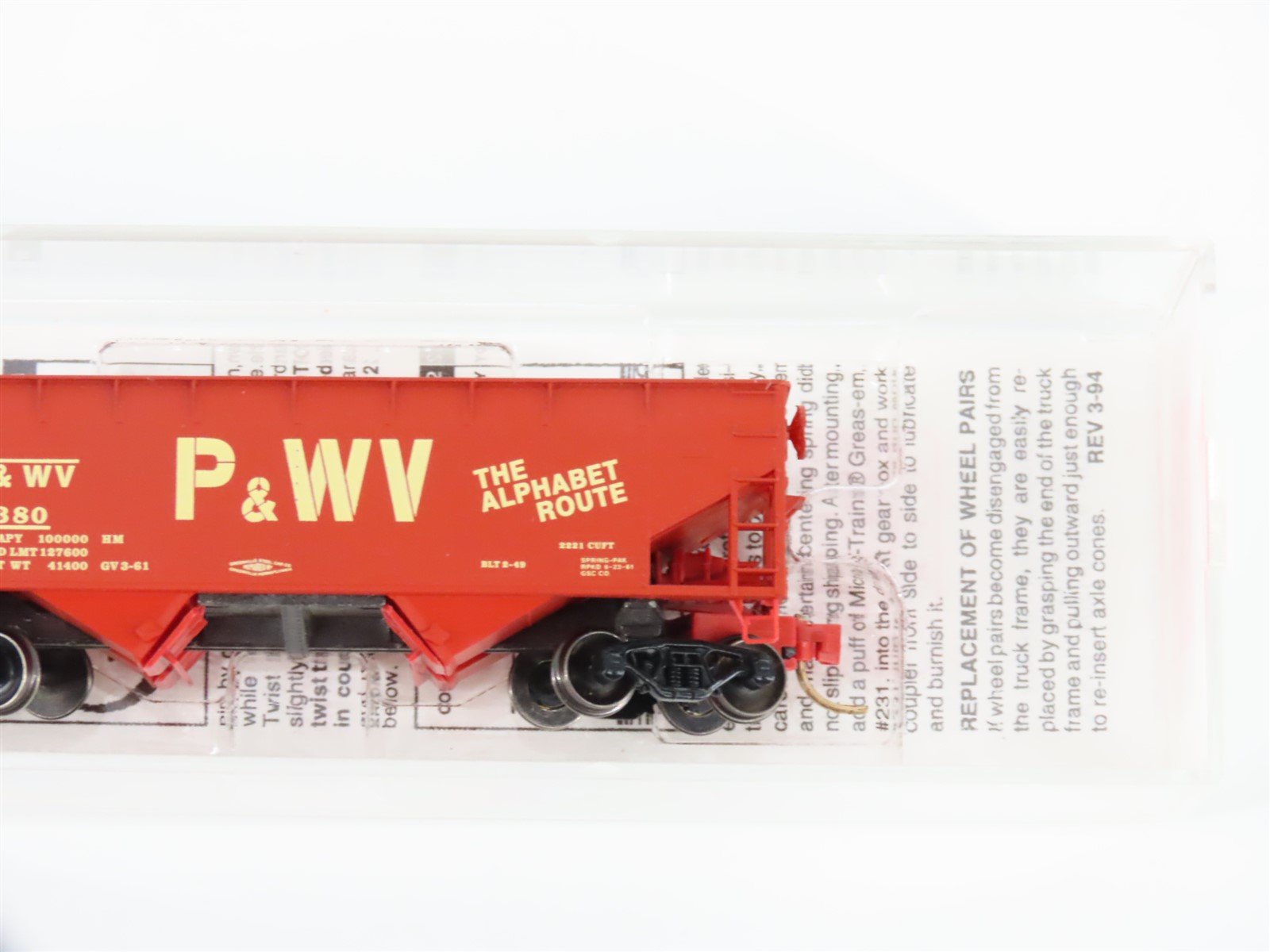 N Scale Micro-Trains MTL 55260 P&WV The Alphabet Route 2-Bay Hopper #380
