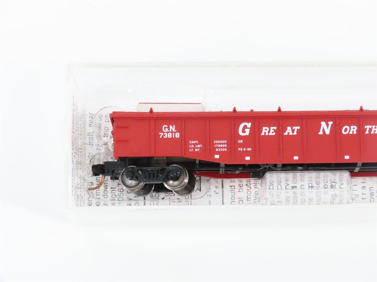 N Scale Micro-Trains MTL 106210 GN Great Northern 50&#39; Covered Gondola #73818