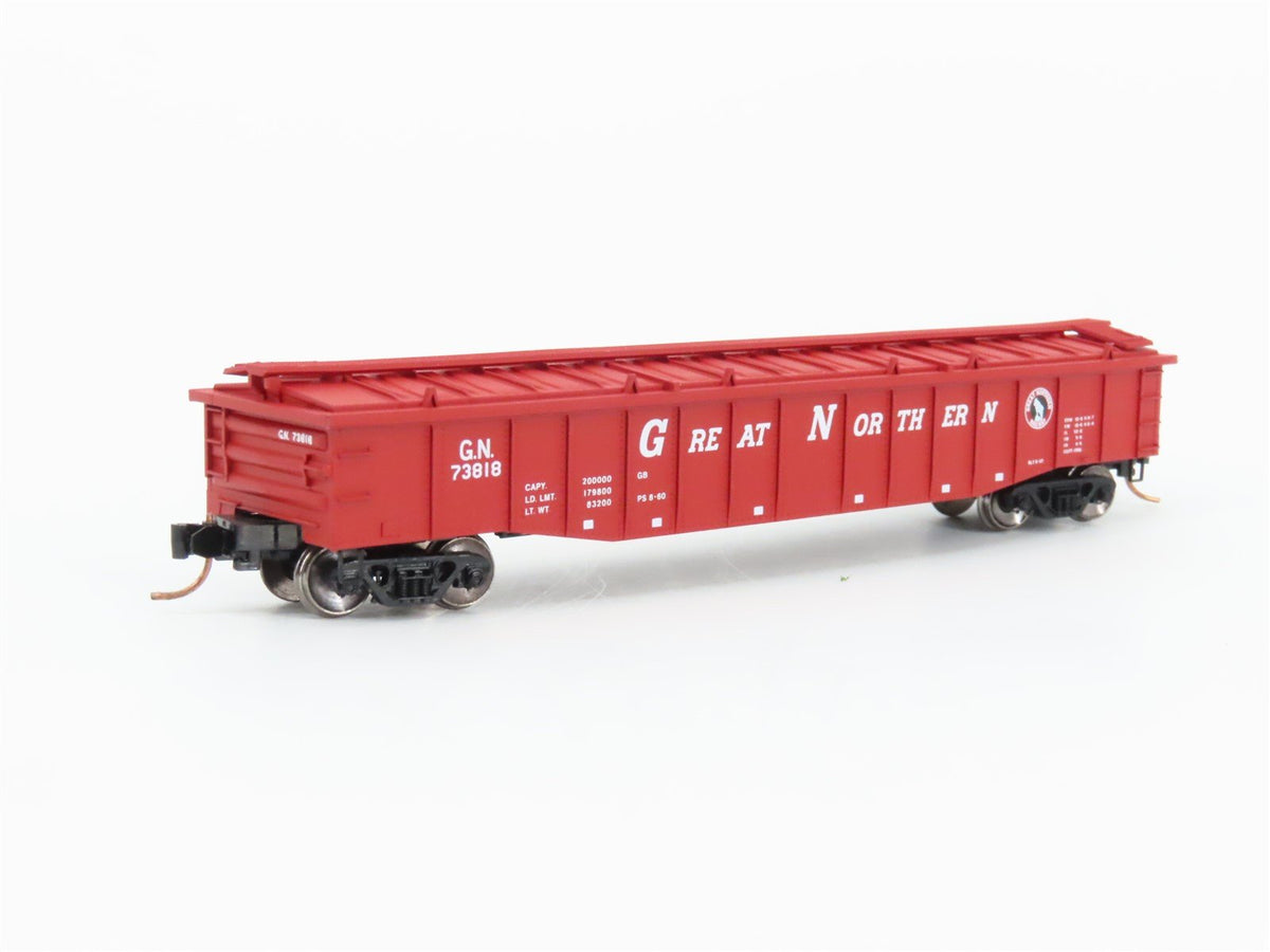 N Scale Micro-Trains MTL 106210 GN Great Northern 50&#39; Covered Gondola #73818