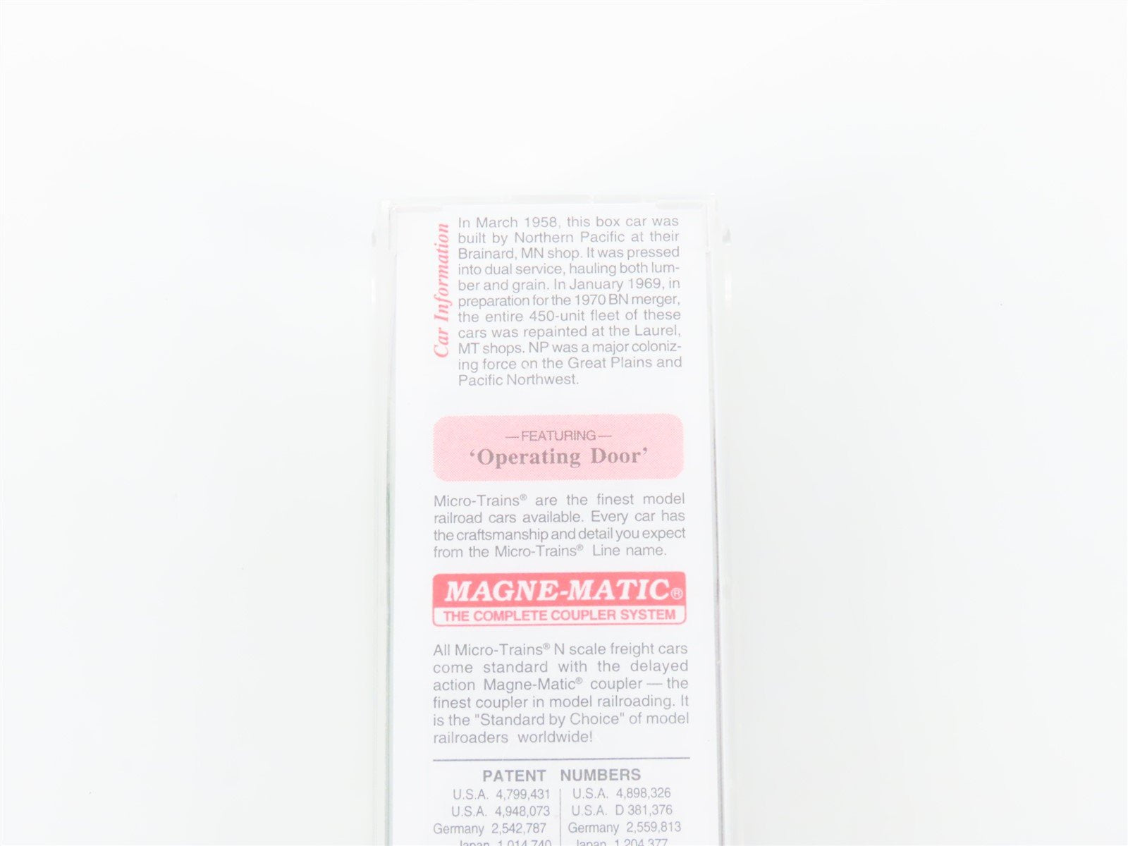 N Scale Micro-Trains MTL 22090 NP Northern Pacific Railway 40' Box Car #8133