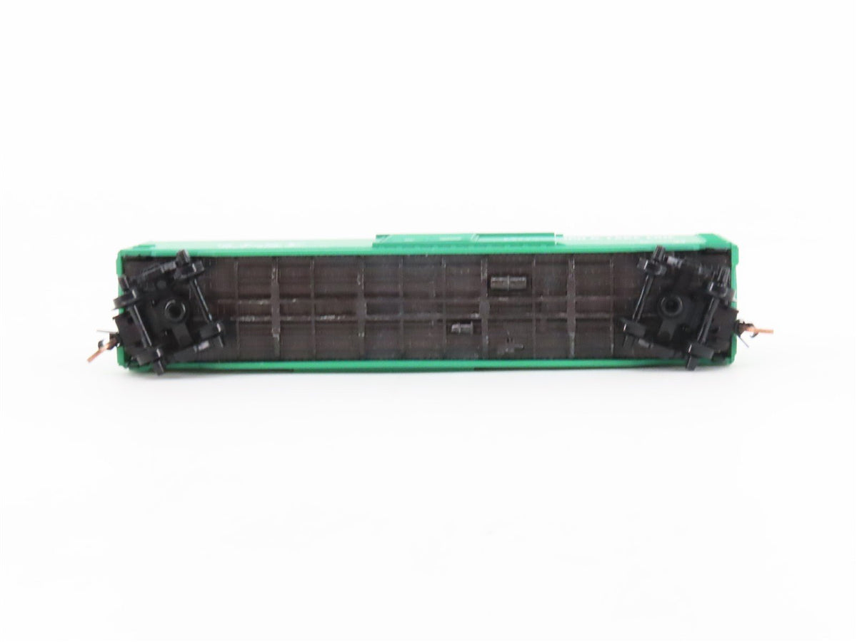 N Scale Micro-Trains MTL 31050 P&amp;LE Pittsburgh &amp; Lake Erie 50&#39; Box Car #23023