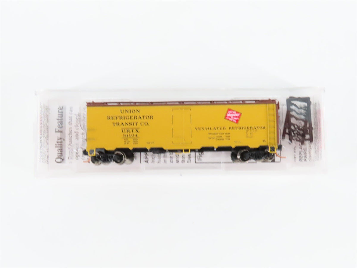 N Micro-Trains MTL 59100 URTX Chicago Milwaukee St Paul &amp; Pacific Reefer #81104