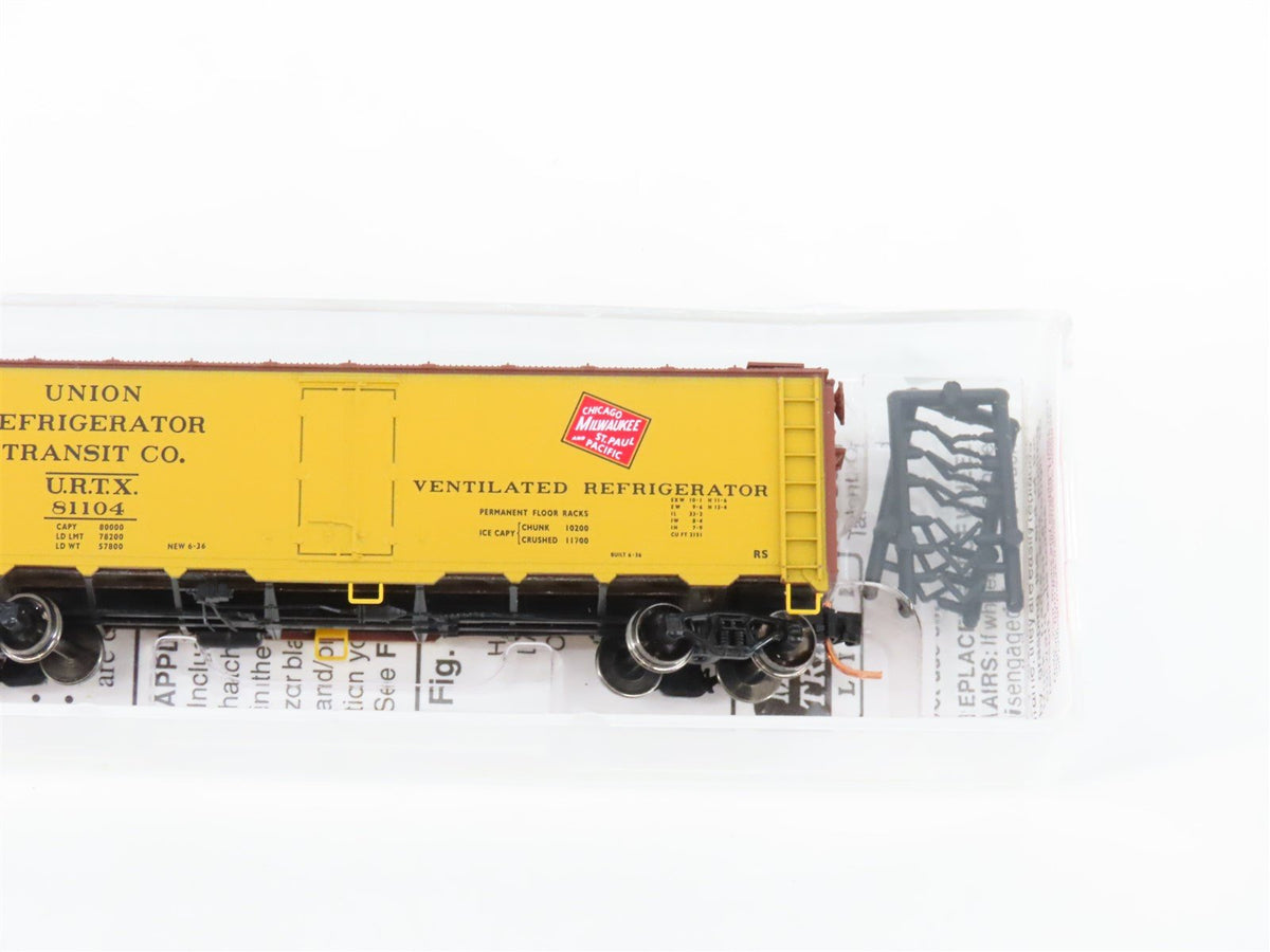 N Micro-Trains MTL 59100 URTX Chicago Milwaukee St Paul &amp; Pacific Reefer #81104