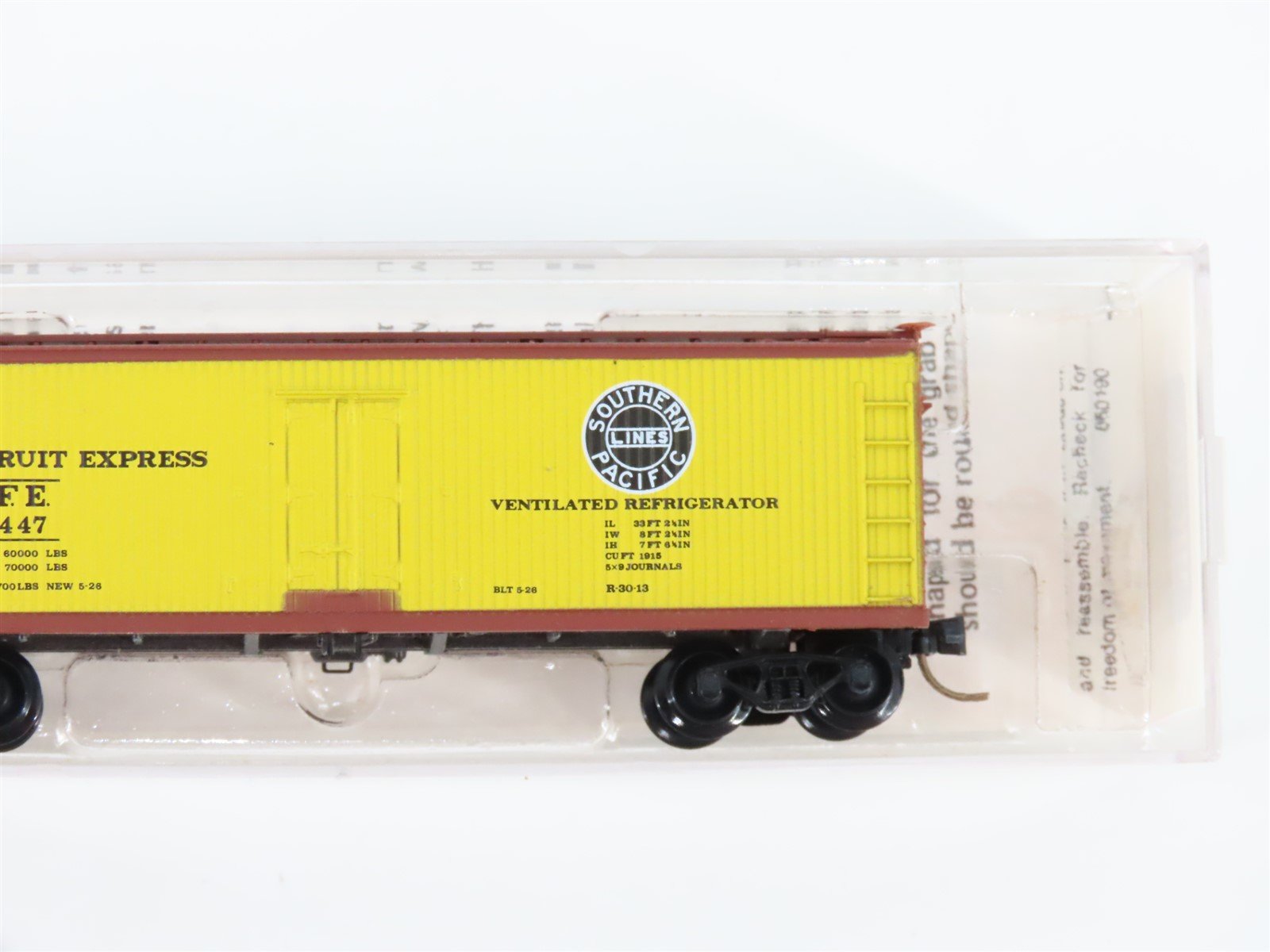 N Scale Micro-Trains MTL 49180 PFE SP Southern Pacific 40' Reefer #35447