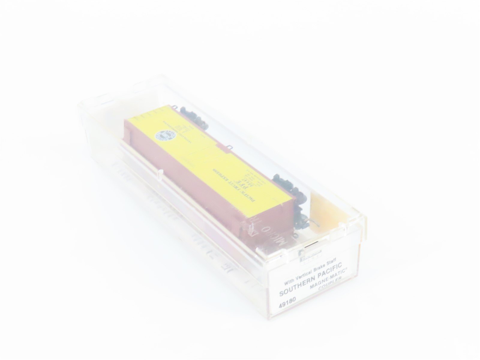 N Scale Micro-Trains MTL 49180 PFE SP Southern Pacific 40' Reefer #35447