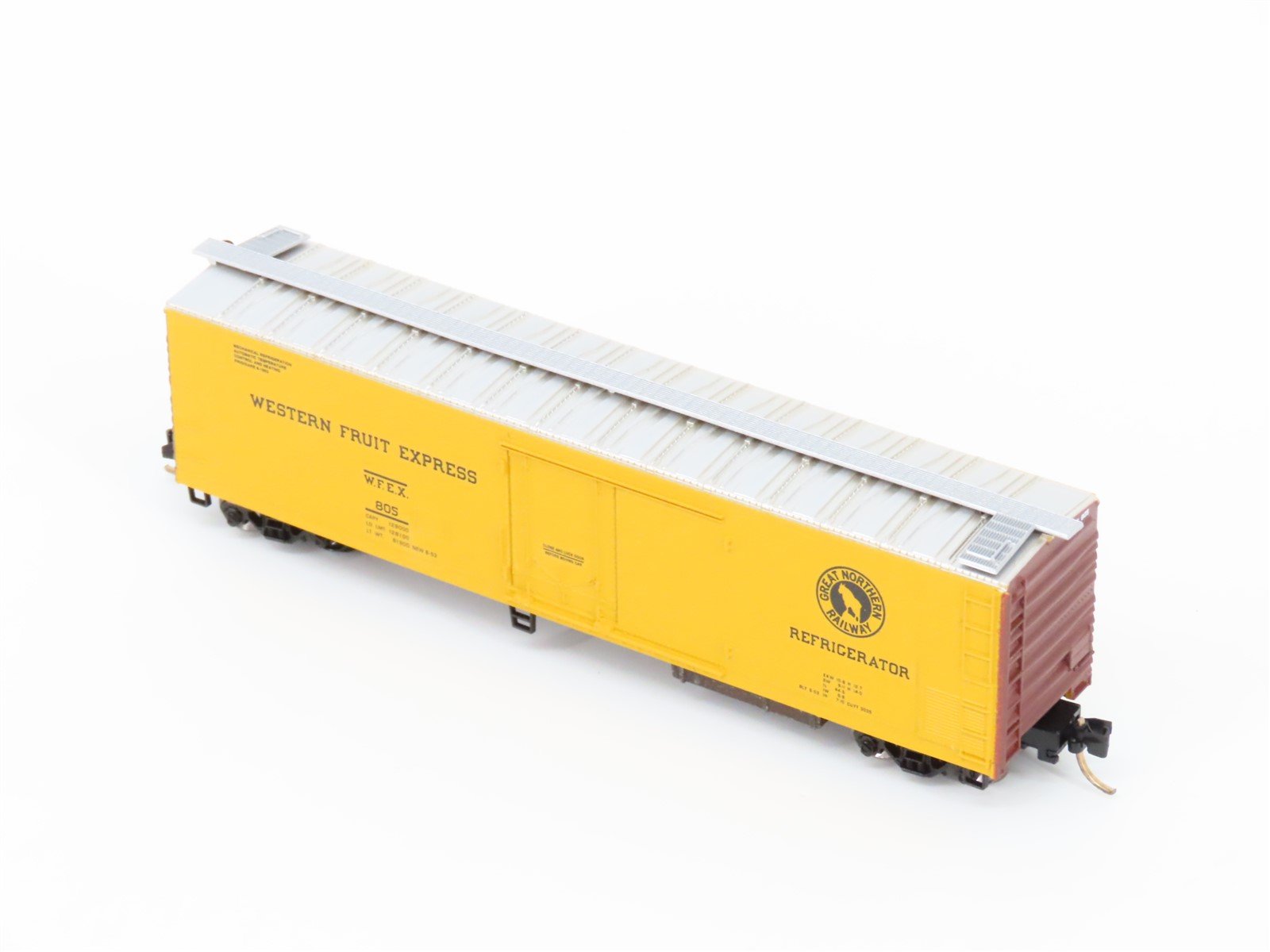 N Scale Micro-Trains MTL 69010/1 WFEX Western Fruit Express Reefer #805