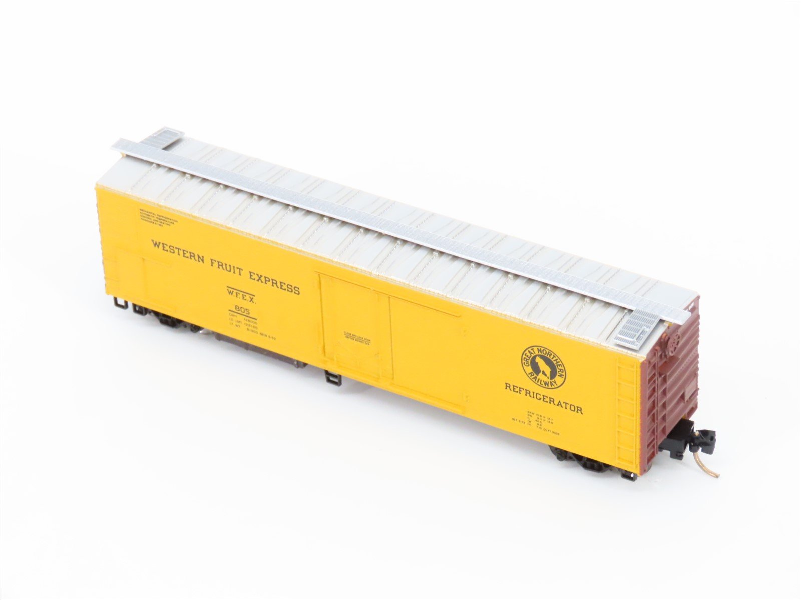 N Scale Micro-Trains MTL 69010/1 WFEX Western Fruit Express Reefer #805