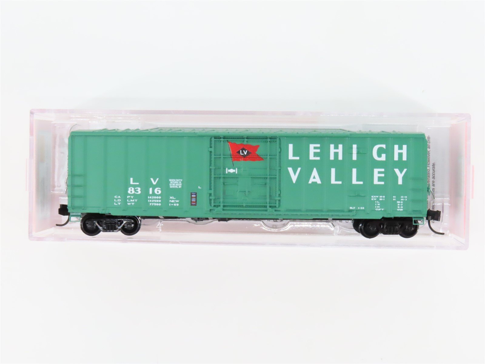 N Scale Micro-Trains MTL NSE 24-04 LV Lehigh Valley 50' Plug Door Box Car #8316