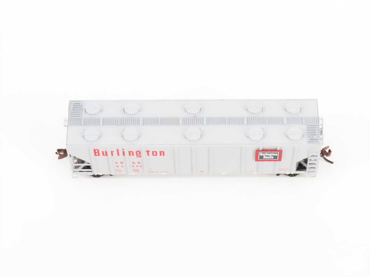 N Scale BLMA Models 11007 CB&amp;Q Burlington Route 3-Bay Covered Hopper #85506
