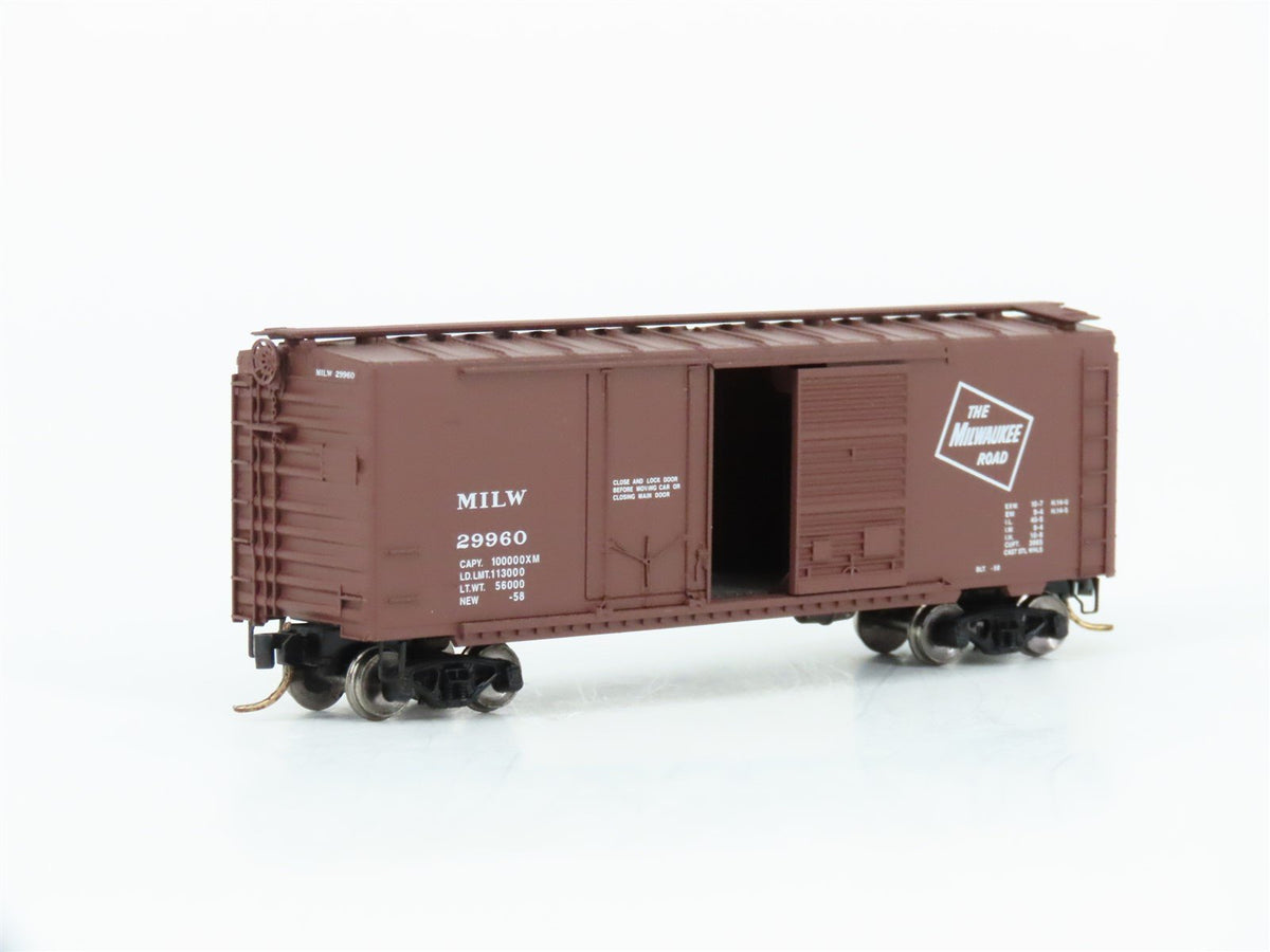 N Scale Micro-Trains MTL 22180 MILW Milwaukee Road 40&#39; Box Car #29960
