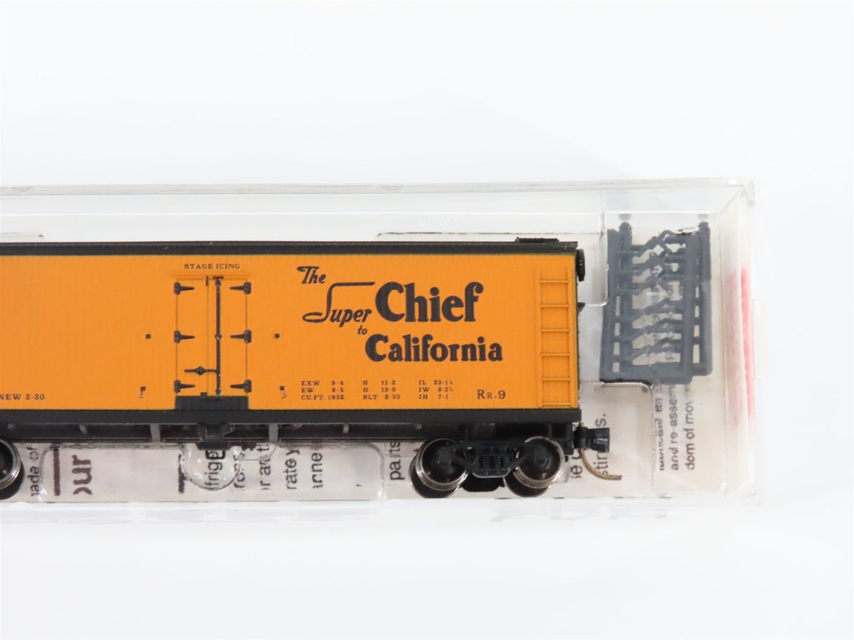 N Scale Micro-Trains MTL 47210 SFRD Santa Fe 40&#39; Wood Reefer #26355