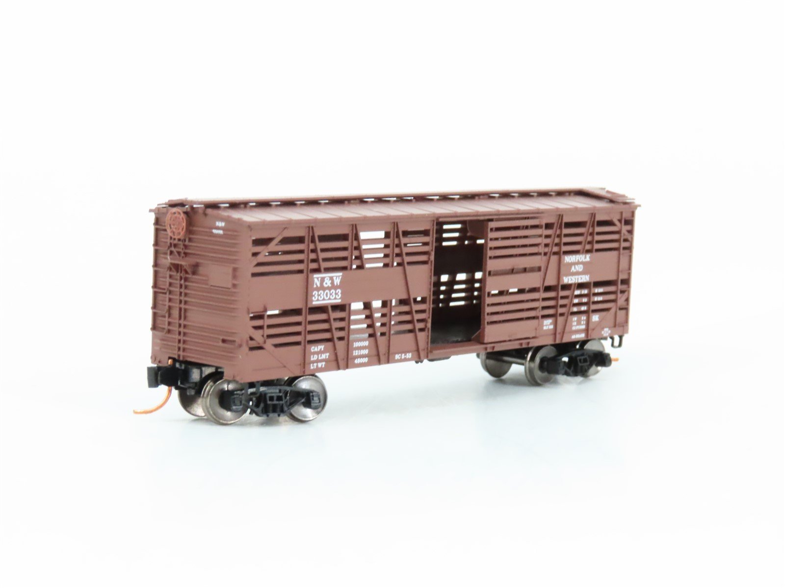 N Scale Micro-Trains MTL 03500150 N&W Norfolk & Western 40' Stock Car #33033