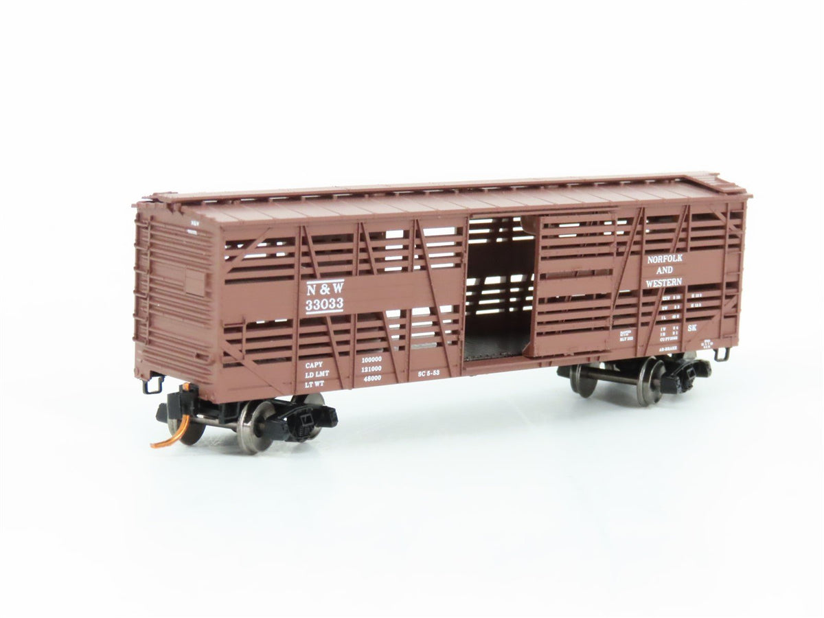 N Scale Micro-Trains MTL 03500150 N&amp;W Norfolk &amp; Western 40&#39; Stock Car #33033