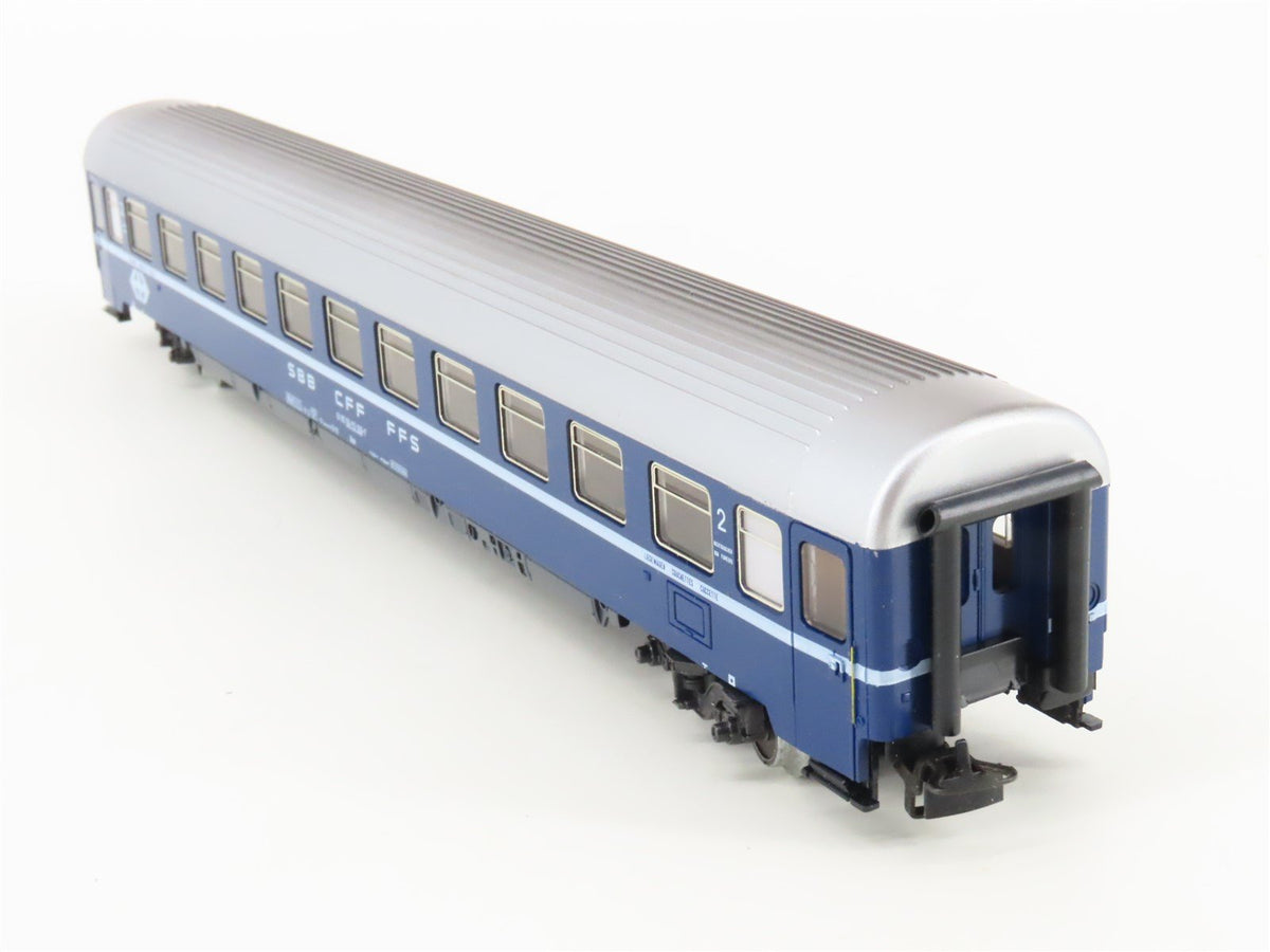 HO Scale Marklin 4168 SBB CFF FFS Swiss 2nd Class Passenger Car #5070109