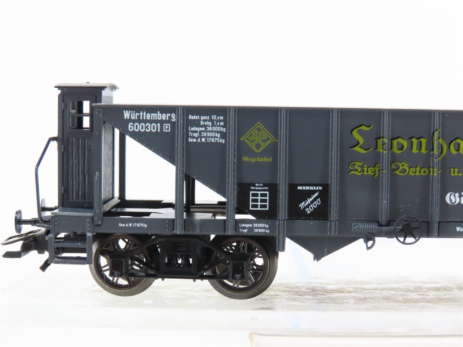 HO Scale Marklin Museum 2000 Leonhard Weiss Hopper & Automobile