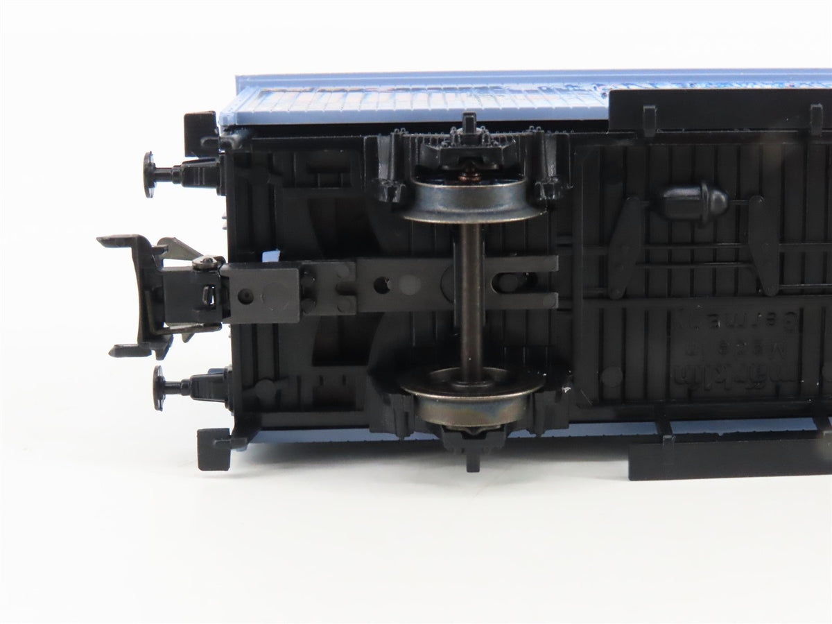 HO Scale Marklin Info-Tage 2001 Box Car w/ Brakeman&#39;s Cab