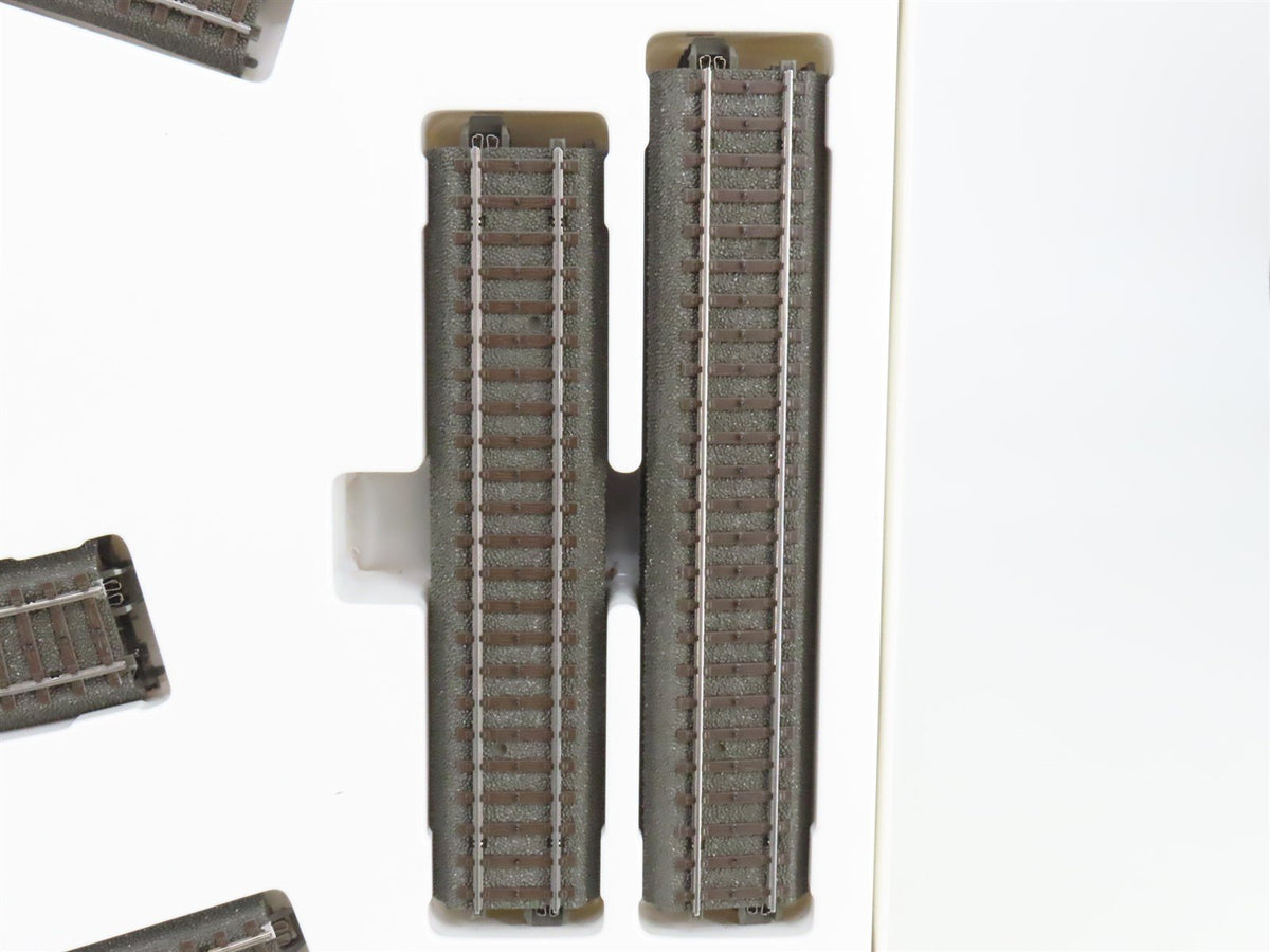 HO Scale Marklin 24903 Track Expansion Set of 18 Pieces