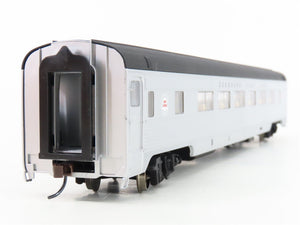 HO Walthers 932-16302 SCL Seaboard Coast Line 85' Budd 46-Seat Coach Passenger