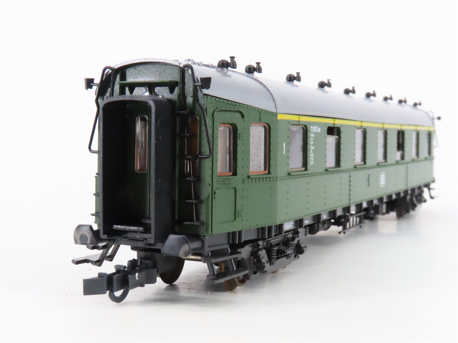 HO Scale Roco DB Deutsche Bahn German 1st Class Express Coach Passenger #11 003