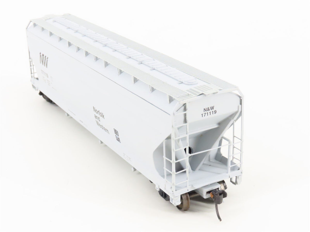 HO Scale InterMountain 47030-03 NW Norfolk &amp; Western 3-Bay Hopper #171119