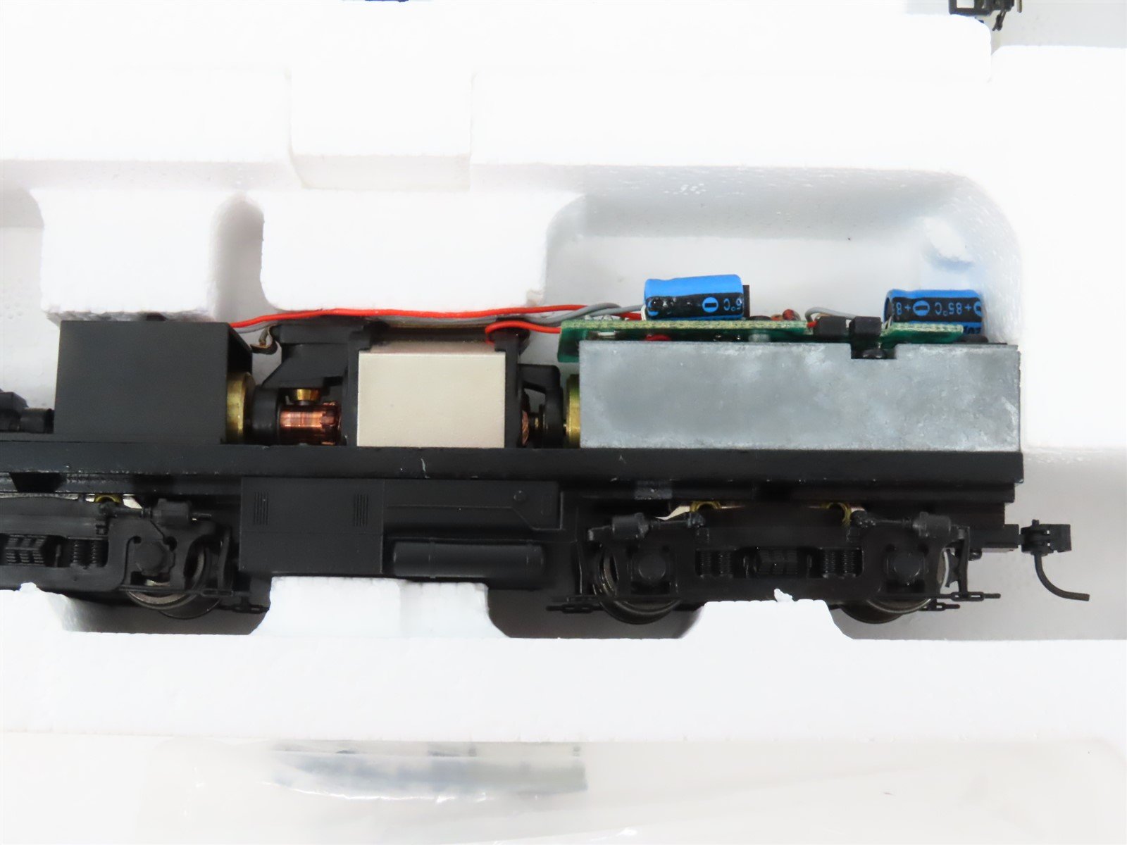 HO Scale Proto 2000 SAL Seaboard Air Line ALCO FB1 Diesel #4300 - BAD GEARS