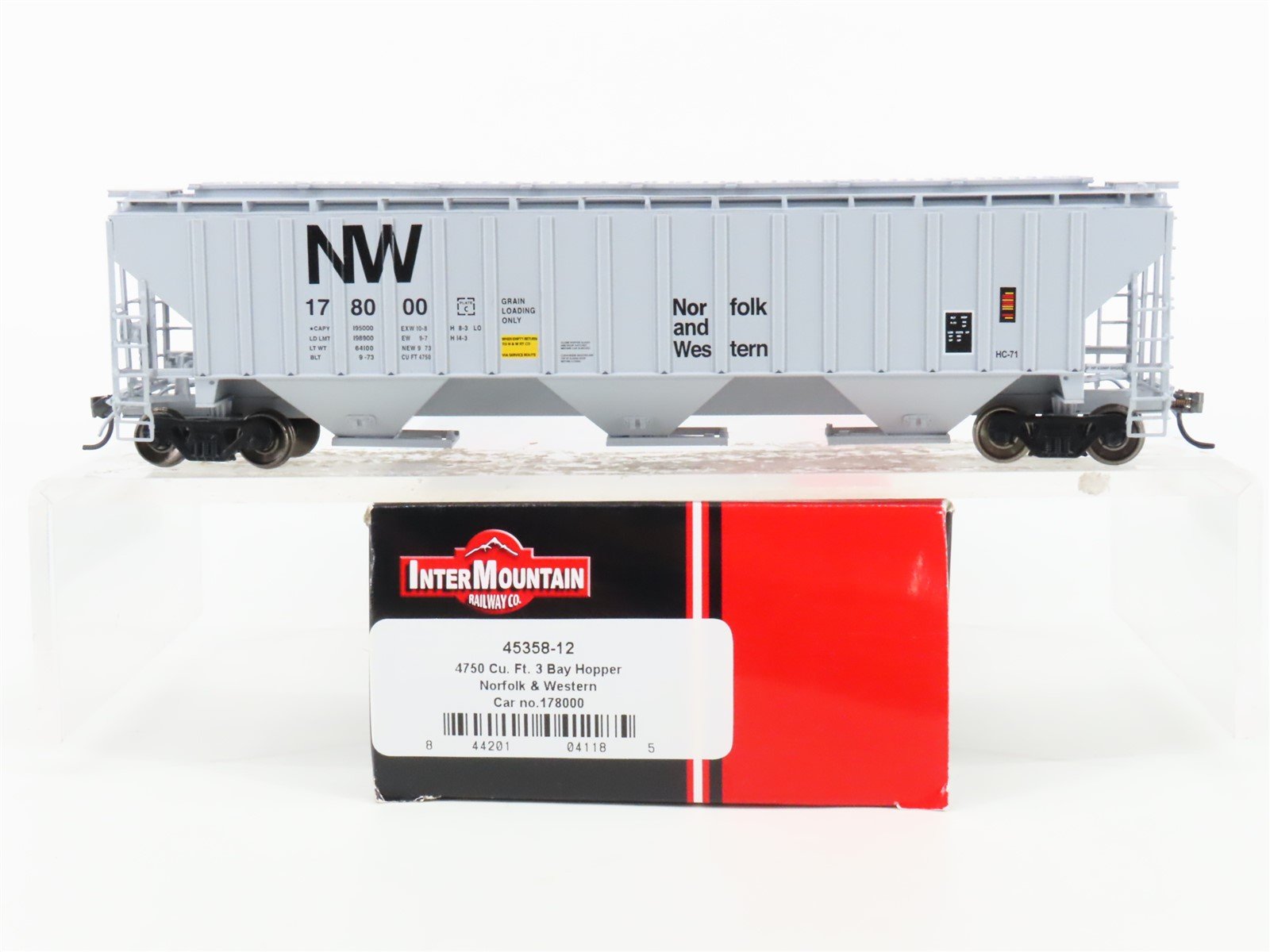 HO InterMountain 45358-12 NW Norfolk & Western 3-Bay Covered Hopper #178000