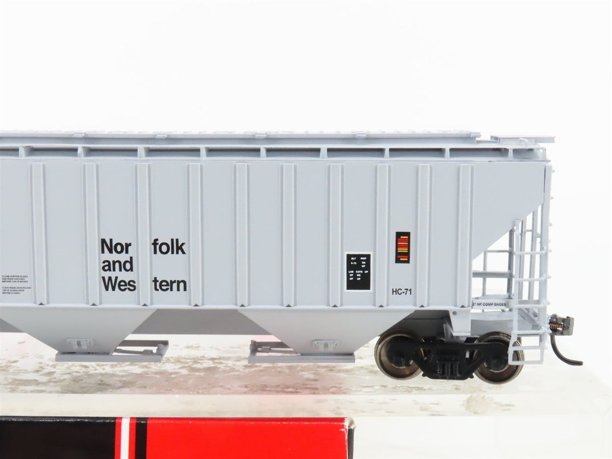 HO InterMountain 45358-12 NW Norfolk &amp; Western 3-Bay Covered Hopper #178000