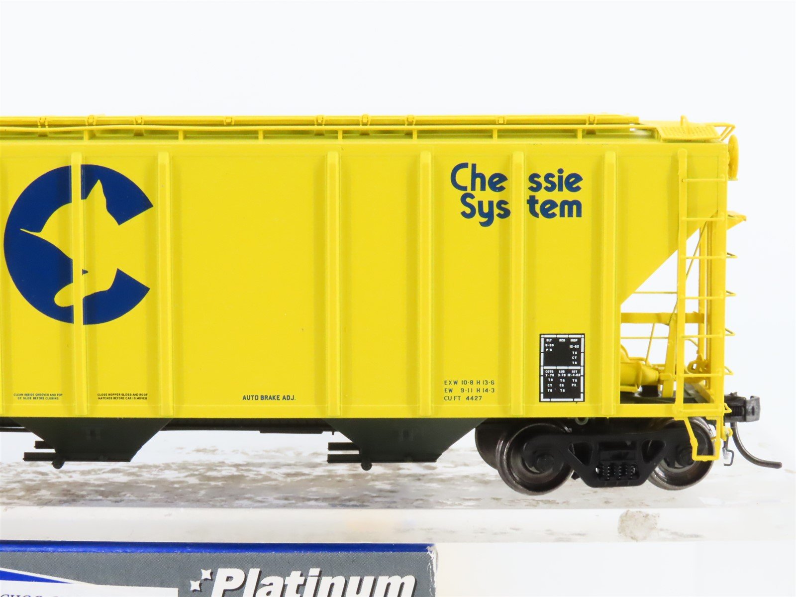 HO Scale ExactRail Platinum EP-80163-4 WM Chessie System 3-Bay Hopper #4683