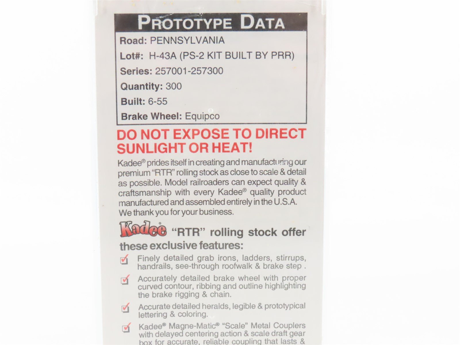 HO Scale Kadee 8321 PRR Pennsylvania Railroad 2-Bay Covered Hopper #257143