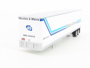 HO Scale Athearn 73375 BMZ Boston & Maine 45' Smooth Side Z-Van Trailers 2-Pack