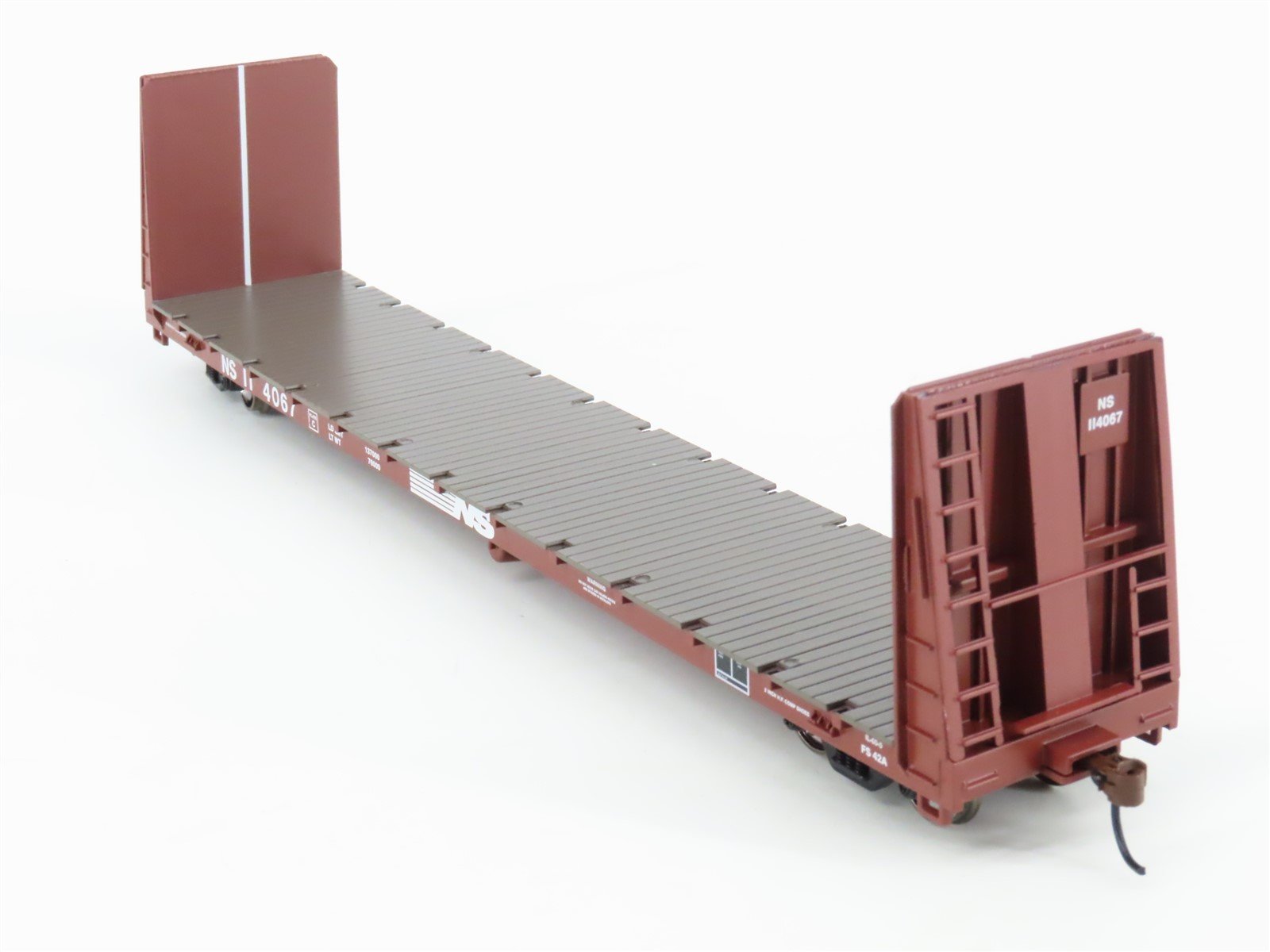 HO Scale Athearn ATH87704 NS Norfolk Southern 60' Bulkhead Flat Car #114067