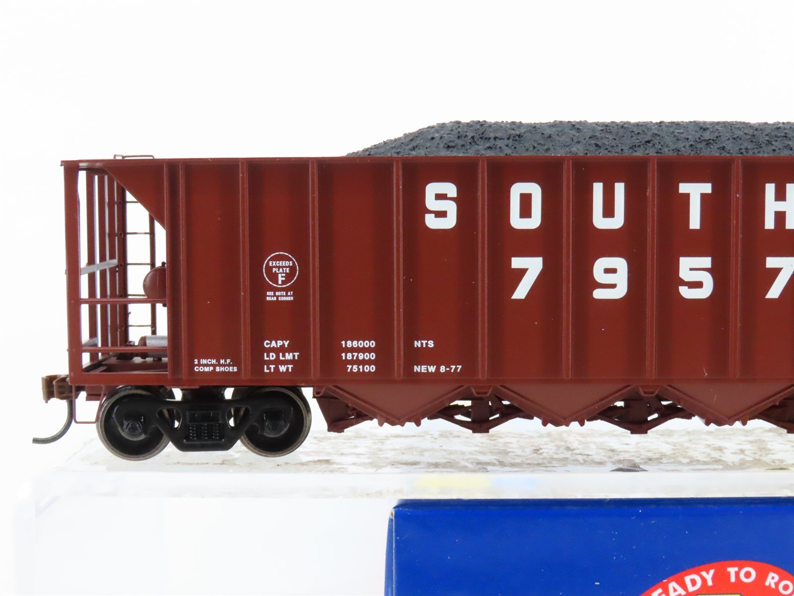 HO Athearn ATH98341 SOU Southern Ortner 5-Bay Rapid Discharge Hopper #79578
